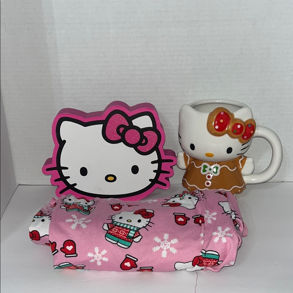 Hello Kitty Pink Pajama Set with Mug